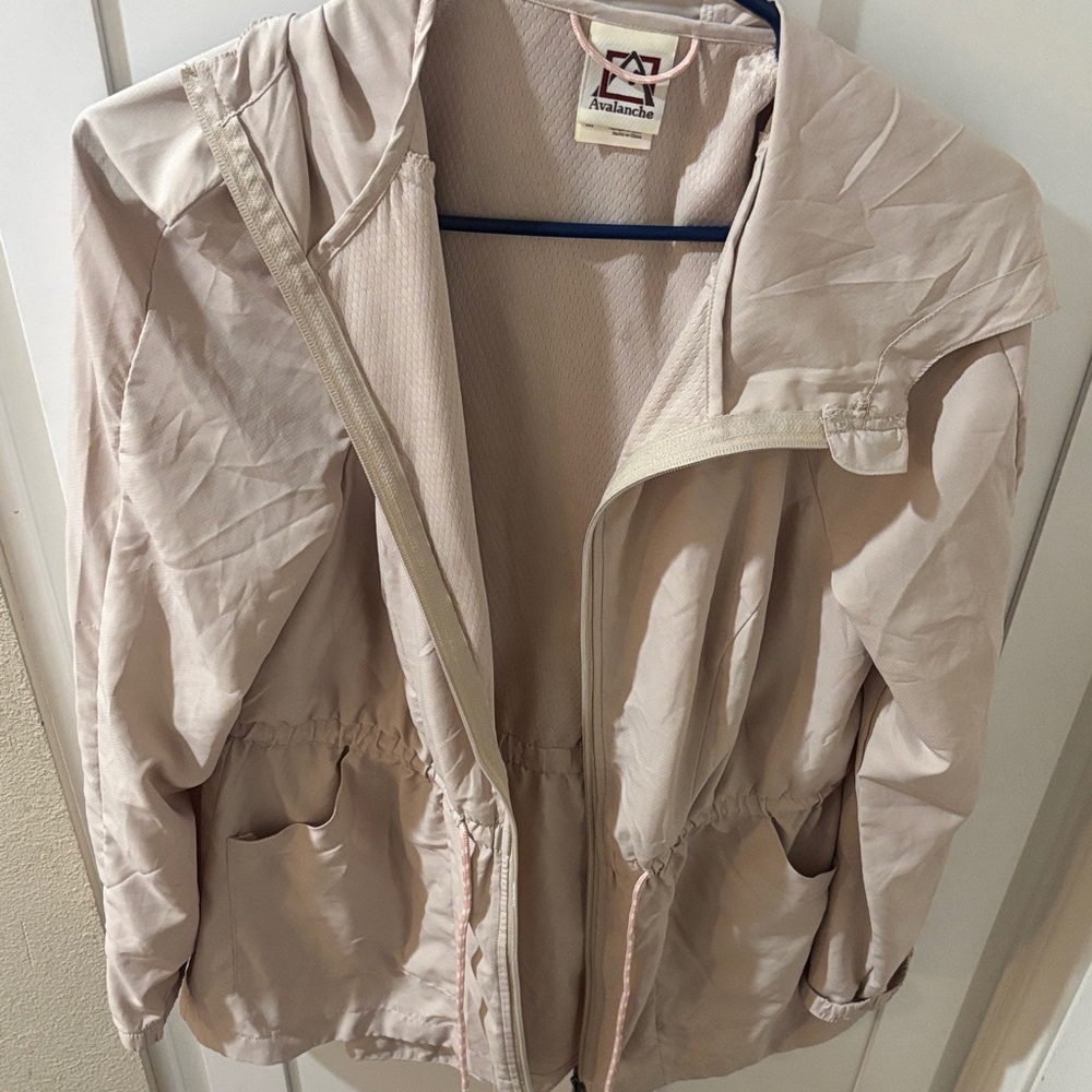 Muse Lightweight Trench Jacket - Picture 4 of 7